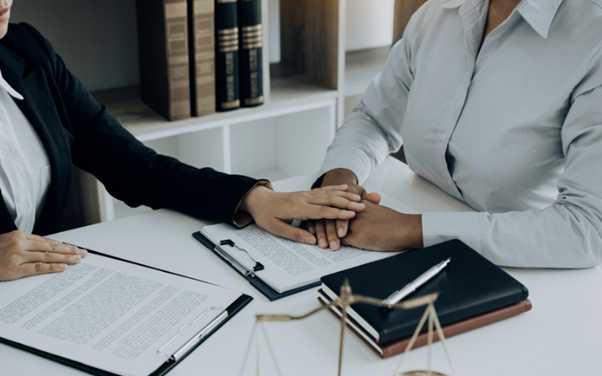  When to Reach Out to a Criminal Lawyer