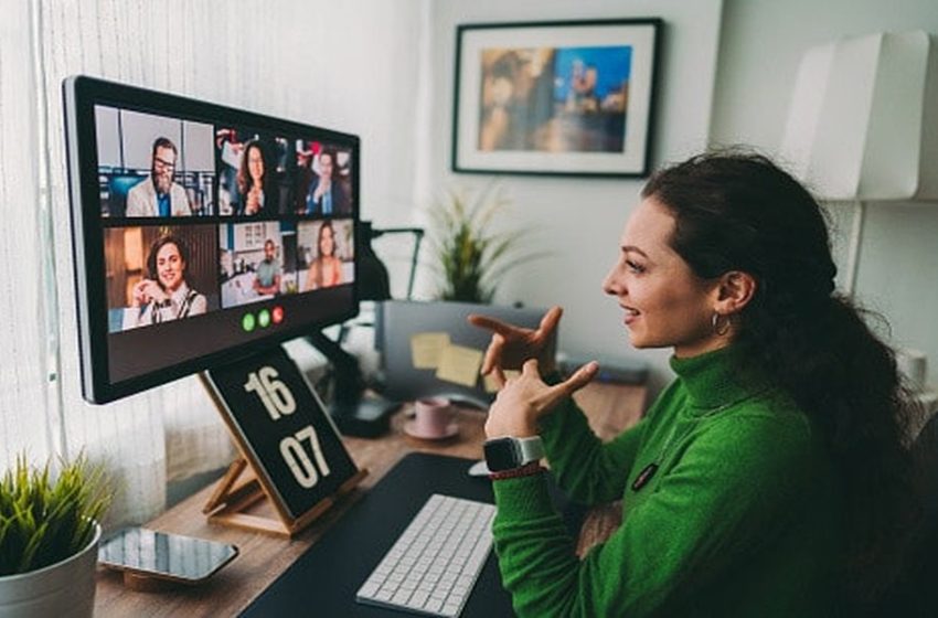  Strategies for Recruiting Remote Employees in Distributed Workforces