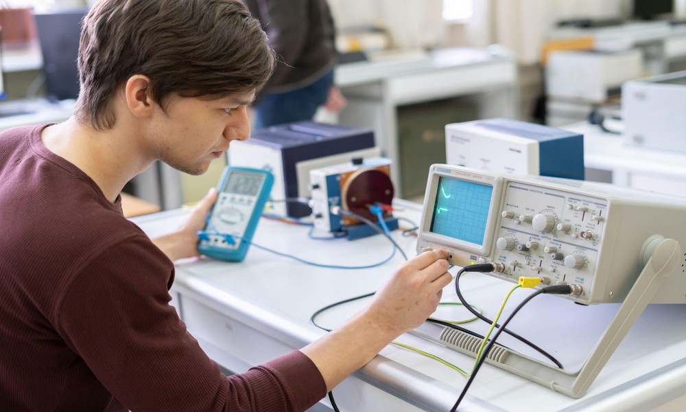 Protocol Analyser vs Packet Sniffer: What’s the Difference? - company ...